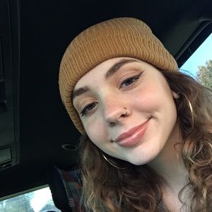 Meet your Posher, Raylyn